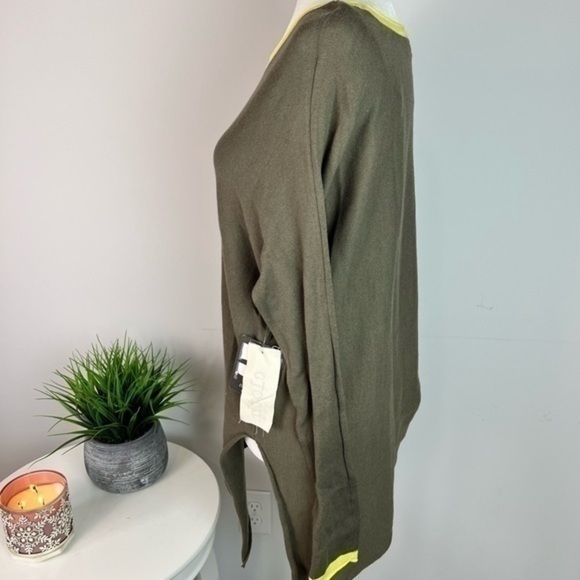 Cloth By Design womens green oversized multi tie knot knit sweater - Picture 6 of 9